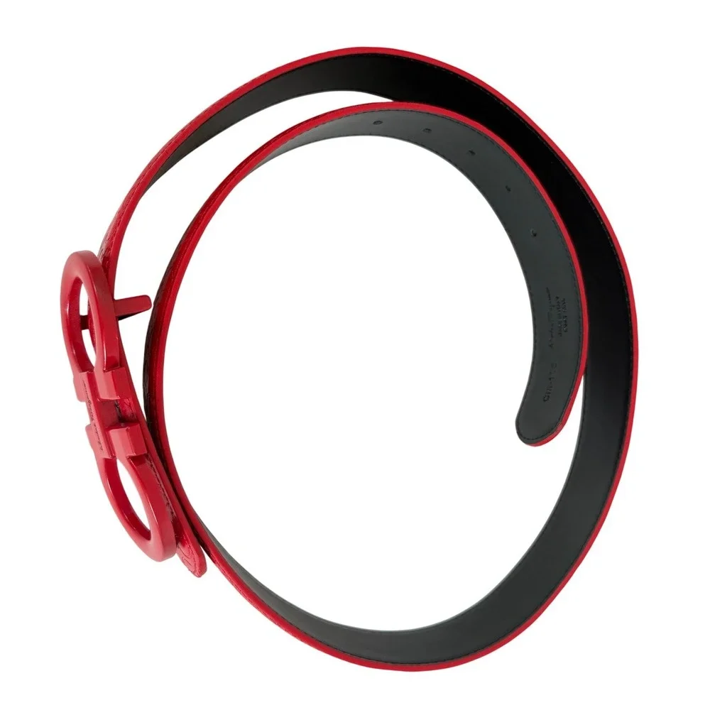 Salvatore Ferragamo Red Gancini Belt‎ Sz 105 Italy Women's Leather